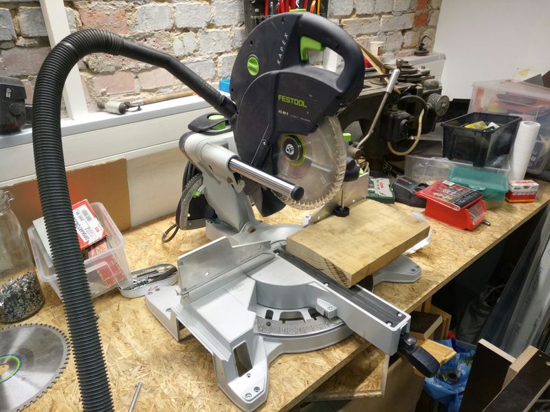 Datei:Festool Kapex KS 88 Kappsäge.jpg